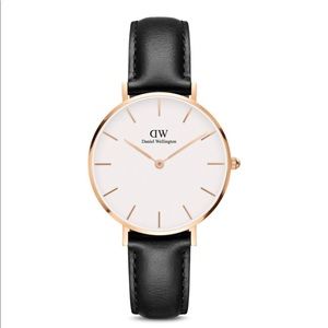 Rose gold Daniel Wellington watch